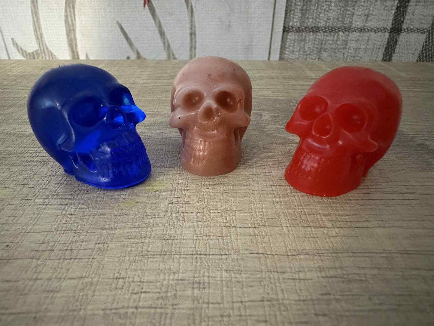 Resin skulls